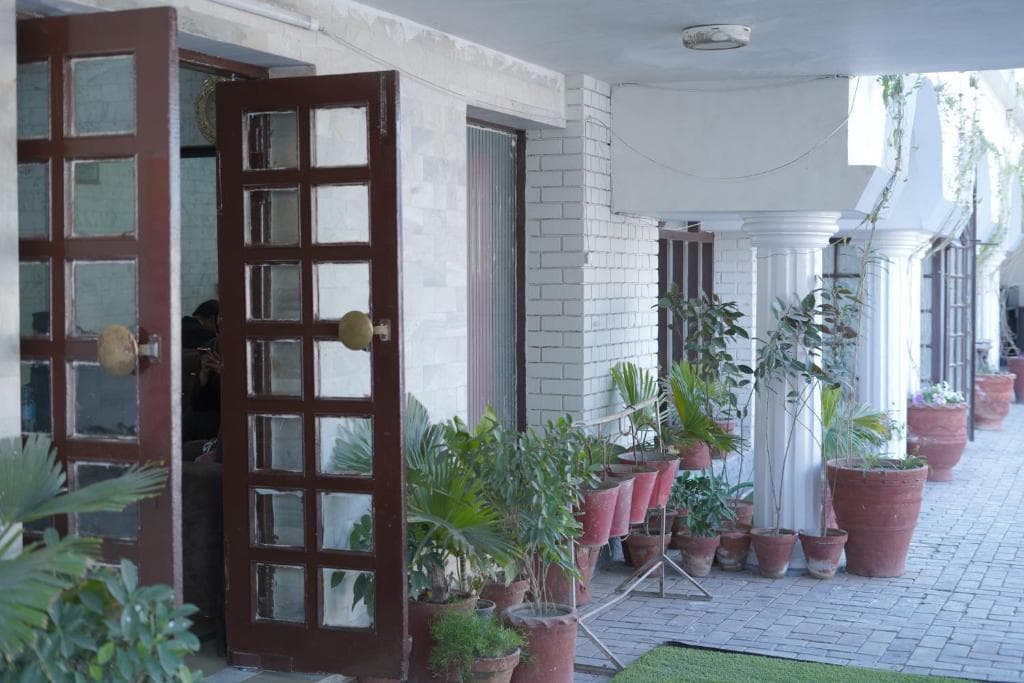 Hotel Silver Sand Multan — Surroundings